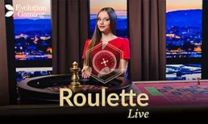 Live dealer hosting blackjack game at 7winLive dealer hosting blackjack game at 7win